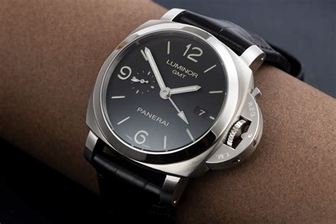 panerai pam 360|panerai luminor pam 320.